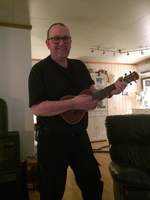 Trygve plays a little guitar